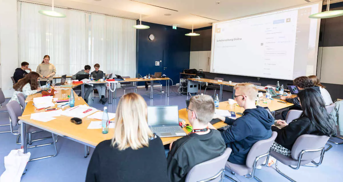 Gruppenaufnahme. Foto: Andreas Gregor